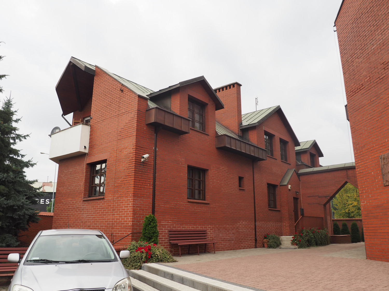 Zdjęcie architektury budynku Kościół Starokatolicki Mariawitów pw. Matki Boskiej Nieustającej Pomocy